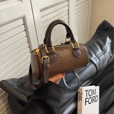 CYLINDRICAL MESSENGER BAG